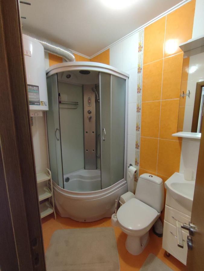 Квартира Дві Ізольовані Спальні Центр Львова Личаківська 22 Leópolis Exterior foto